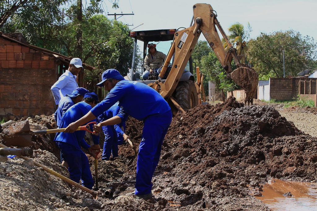 MS larga na frente e pode ser 1° do Brasil a universalizar esgoto MS larga na frente e pode ser 1° do Brasil a universalizar esgoto