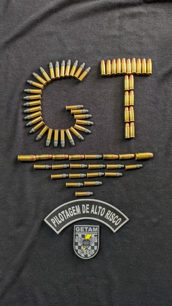 PM aprende cocaína, pasta base e munições em Dourados PM aprende cocaína, pasta base e munições em Dourados