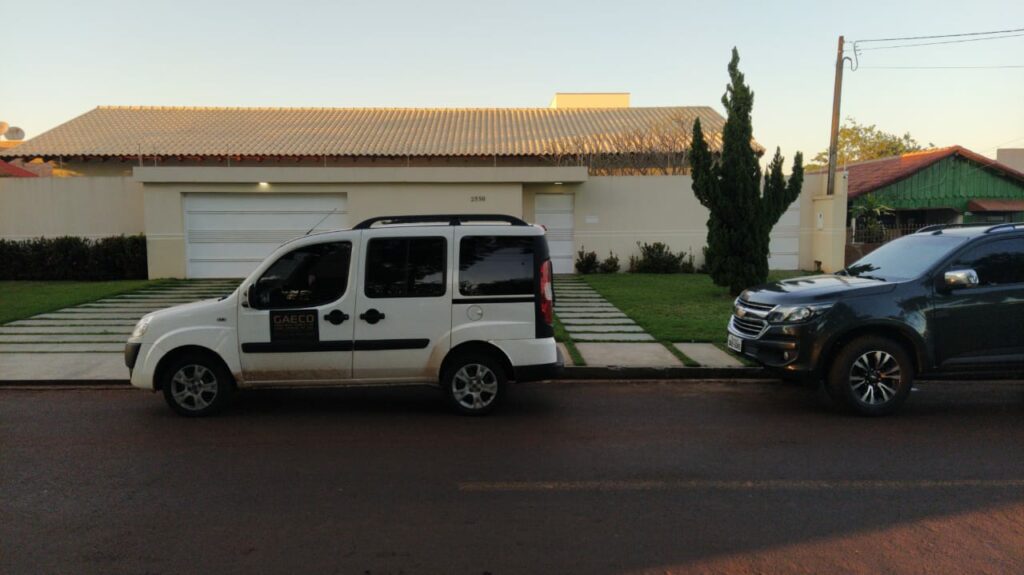 Gaeco cumpre mandado de busca e apreensão na casa de ex-secretária de Saúde e procurador Gaeco cumpre mandado de busca e apreensão na casa de ex-secretária de Saúde e procurador