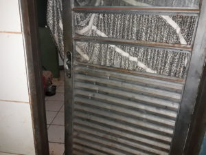 Homens invadem residência e executam morador enquanto dormia Homens invadem residência e executam morador enquanto dormia