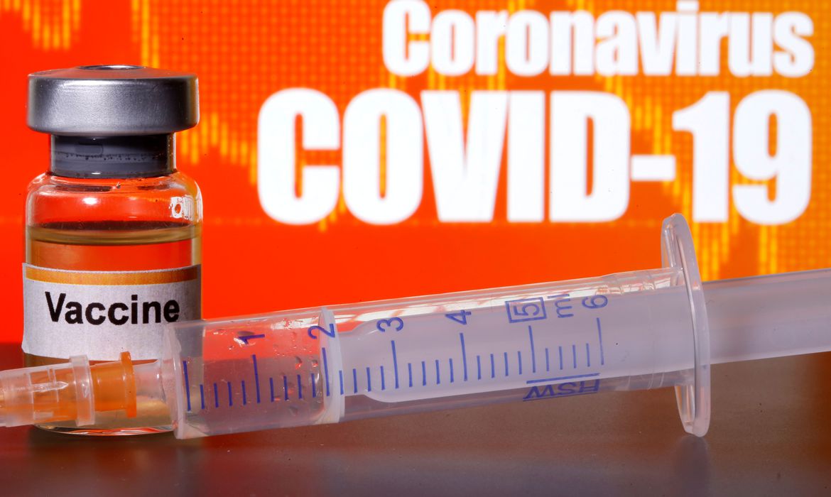 Anvisa diz que pode aprovar vacina contra Covid-19 com ...