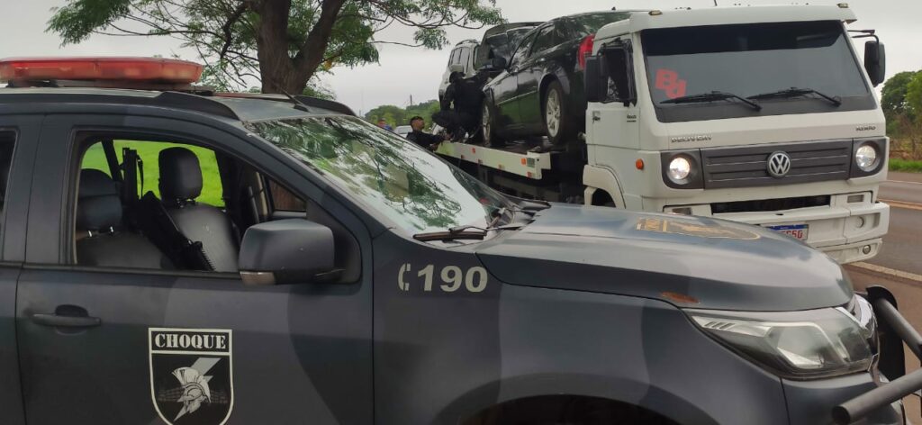 Batalhão de Choque recupera três carros roubados de outros Estados na Capital