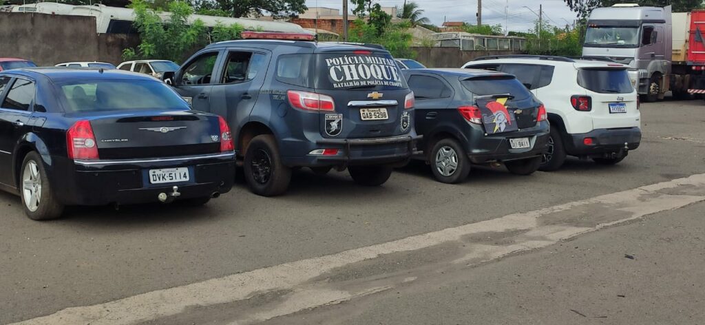 Batalhão de Choque recupera três carros roubados de outros Estados na Capital