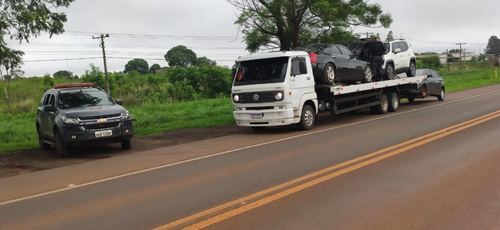 Batalhão de Choque recupera três carros roubados de outros Estados na Capital