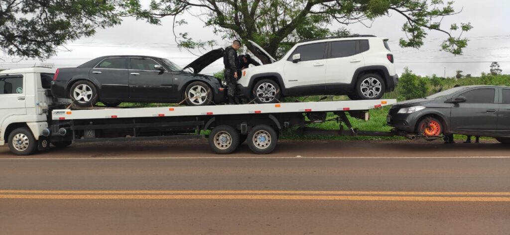 Batalhão de Choque recupera três carros roubados de outros Estados na Capital