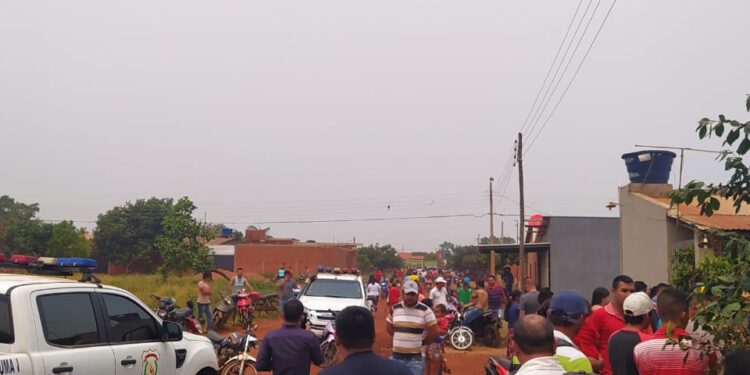 Dois homens são fuzilados em Pedro Juan Caballero Dois homens são fuzilados em Pedro Juan Caballero