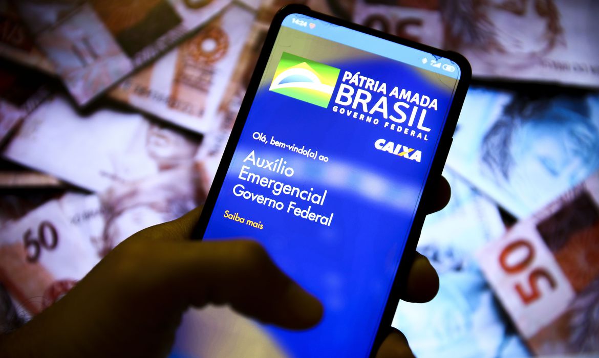 Mais 3,8 milhões recebem parcelas do auxílio emergencial nesta quarta