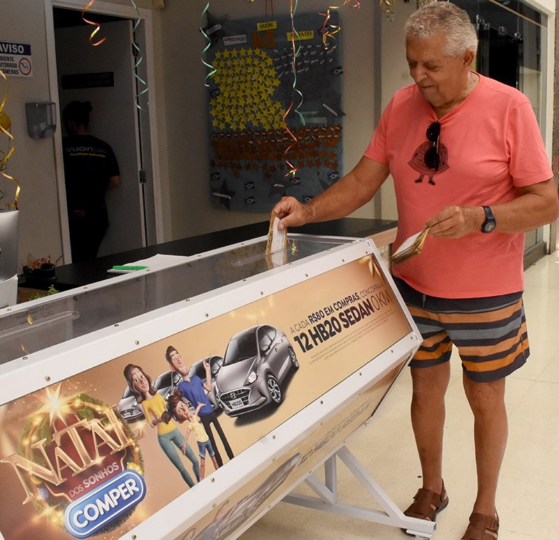 Comper sorteará 12 veículos HB20 para clientes na promoção ‘Natal dos Sonhos’