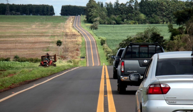 Restauração de rodovias melhora logística para escoamento da produção agrícola Restauração de rodovias melhora logística para escoamento da produção agrícola