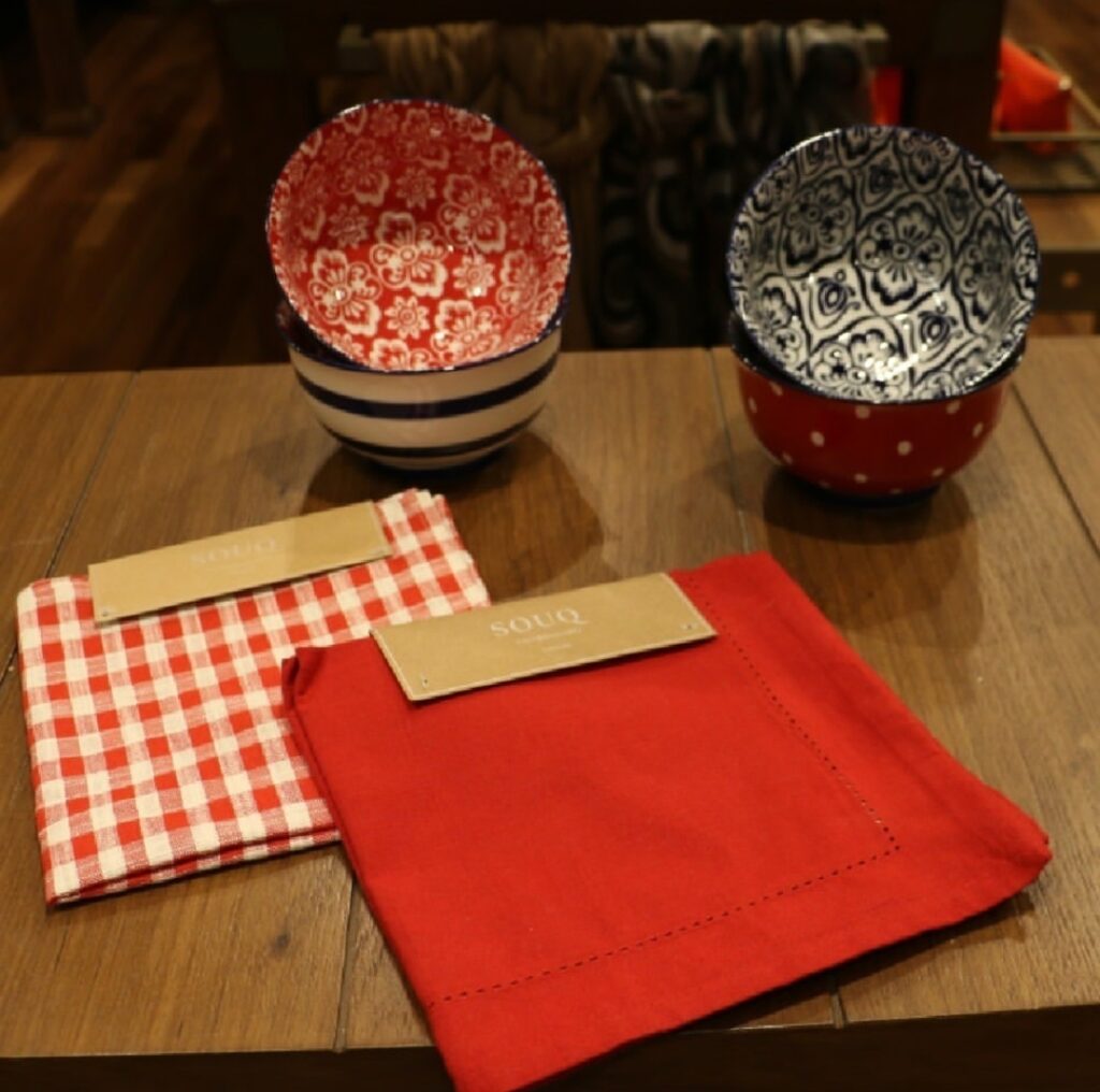 Decoração de Natal simplifica mensagem e leva amor aos lares