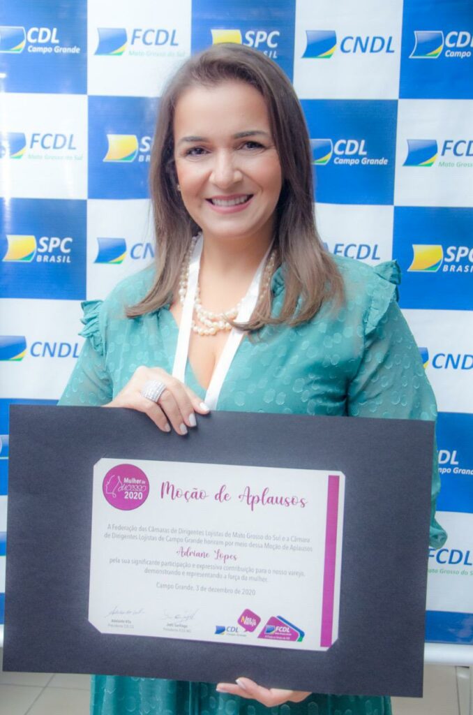 Mulheres de Sucesso: Câmara de Dirigente Lojistas homenageia vice-prefeita da capital Mulheres de Sucesso: Câmara de Dirigente Lojistas homenageia vice-prefeita da capital