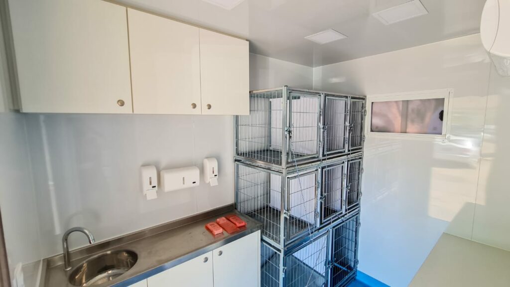 Unidade Móvel vai levar castração de cães a bairros com maior vulnerabilidade social