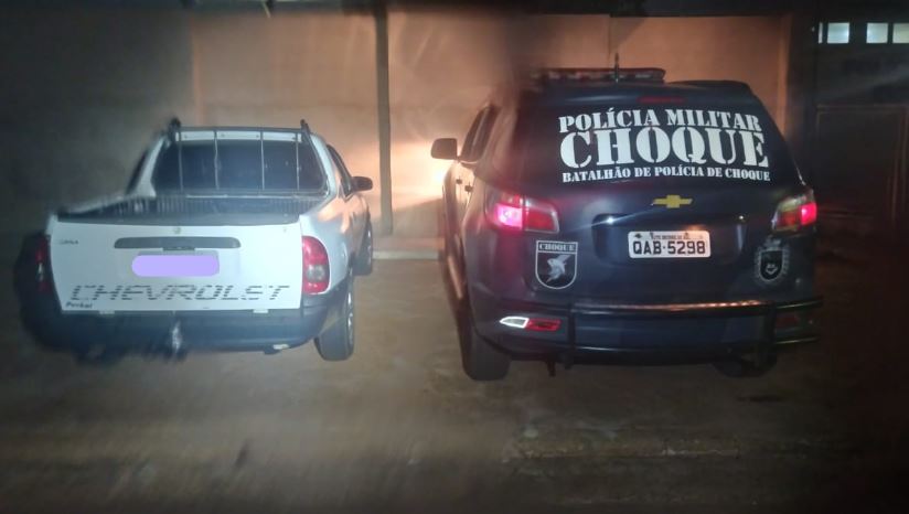 Horas depois de roubo, Choque recupera veículo e prende dupla Horas depois de roubo, Choque recupera veículo e prende dupla