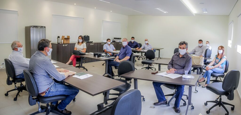 Confaz-M aprova prestação de contas de 2019 e prorroga mandato por 120 dias Confaz-M aprova prestação de contas de 2019 e prorroga mandato por 120 dias