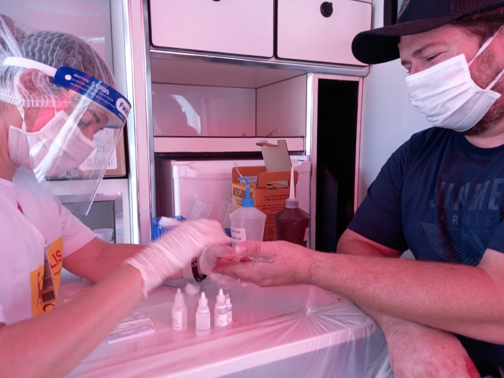 Ação do Dia Mundial da AIDS atendeu quase 200 pessoas em Durados