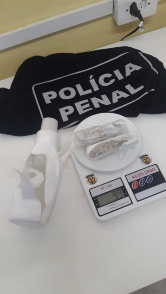 Visitantes são flagrados com droga por meio de aparelho raio-x em Penitenciaria de Três Lagoas Visitantes são flagrados com droga por meio de aparelho raio-x em Penitenciaria de Três Lagoas