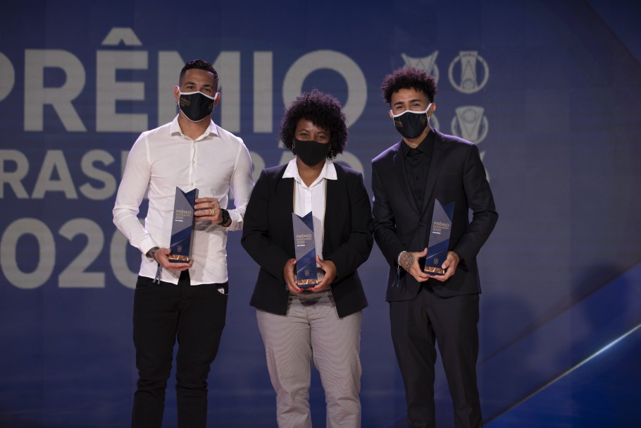 Prêmio Brasileirão 2020 conheça os vencedores do ano