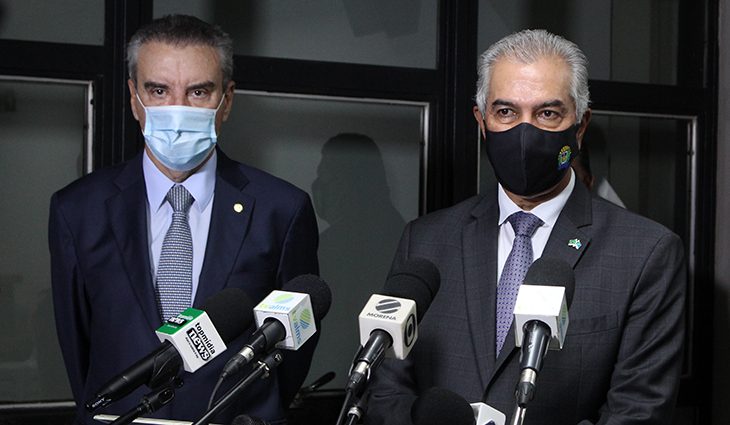 Em coletiva de imprensa, Azambuja é favorável a manter ponto facultativo de carnaval