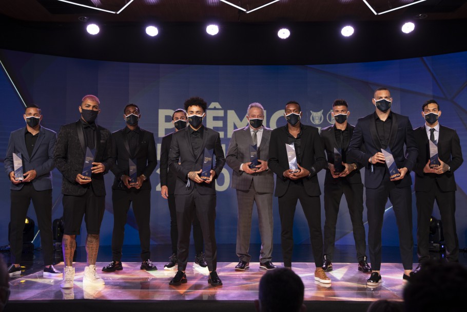 Prêmio Brasileirão 2020 conheça os vencedores do ano