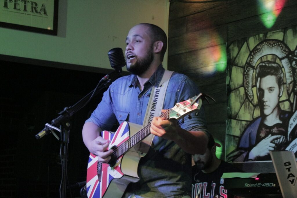 Cantor Gabriel Totti é um dos escolhidos para a 2ª temporada do Trilha de Sexta Produtor Crystal