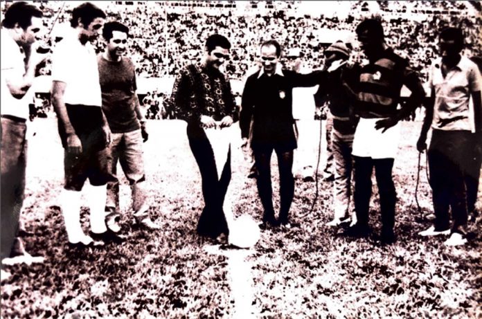 Sem festa, Morenão completa 50 anos neste domingo