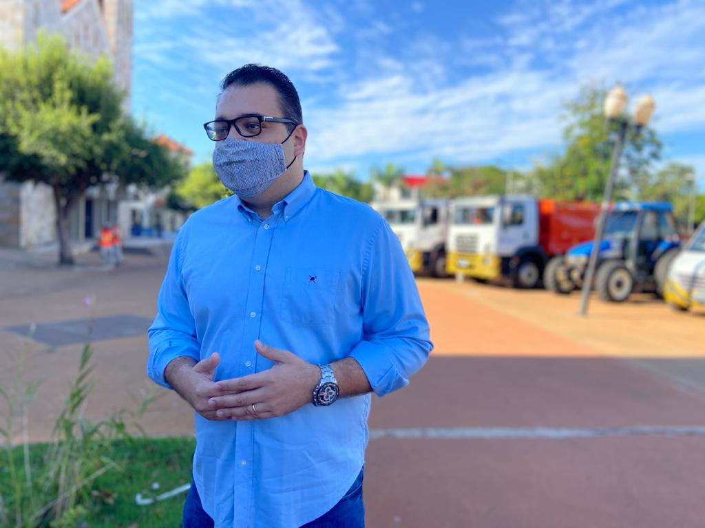 Vamos mudar a cara de Dourados, diz prefeito com novo serviço de limpeza
