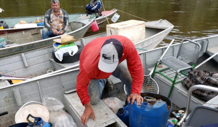 Pescadores recebem multa de R$ 68 mil e 248kg de peixes são apreendidos pela PMA