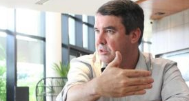 Centro de Dourados terá 60 km de recapeamento e obras geram 200 empregos Centro de Dourados terá 60 km de recapeamento e obras geram 200 empregos