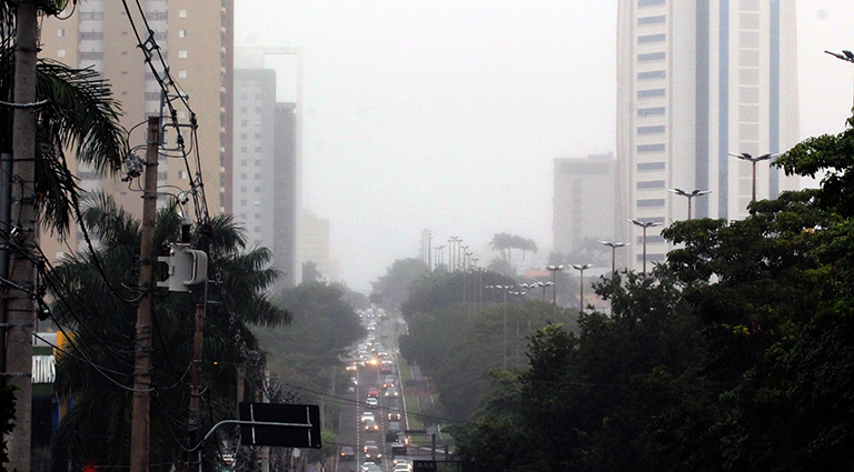 Vento frio e ar seco continuam predominando nesta sexta-feira em MS