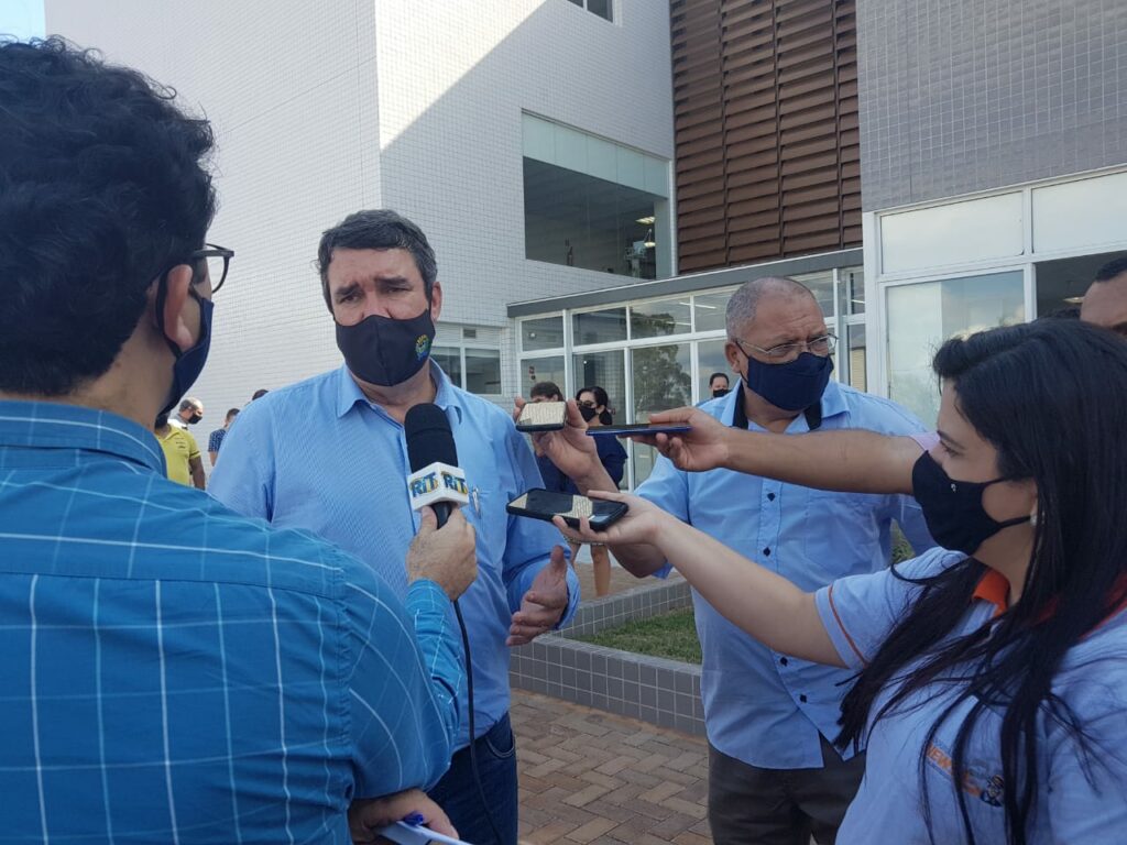Secretário Riedel faz dia de 'governo' em Dourados para avaliar e mostrar municipalismo que gera desenvolvimento estadual Secretário Riedel faz dia de 'governo' em Dourados para avaliar e mostrar municipalismo que gera desenvolvimento estadual