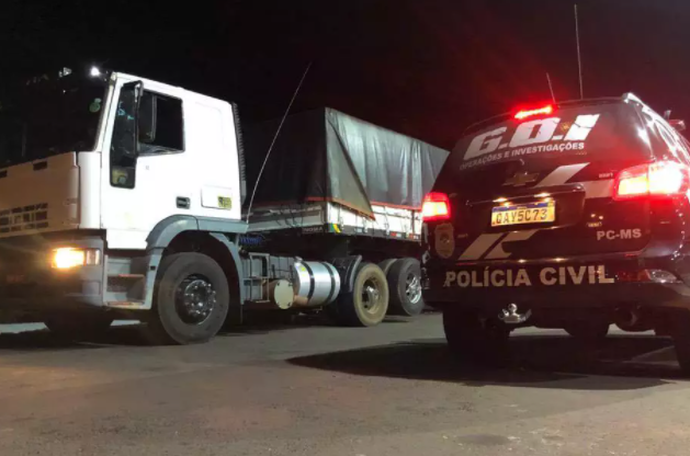 Operação conjunta entre e PF e PC, liberta família de cárcere e recupera carreta roubada