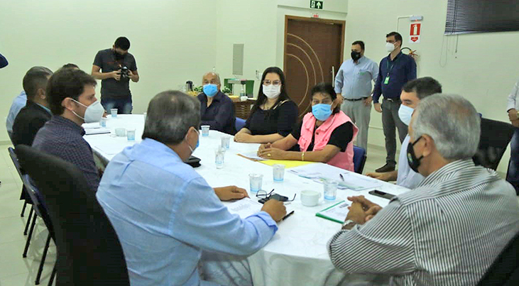 Municipalismo leva obras para todo o Estado, afirma Reinaldo Azambuja em nova rodada do “Governo Presente”