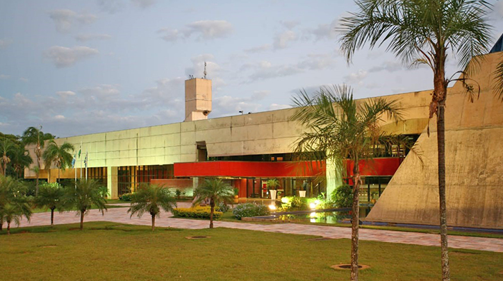 Centro de Convenções Arquiteto Rubens Gil de Camillo completa 27 anos