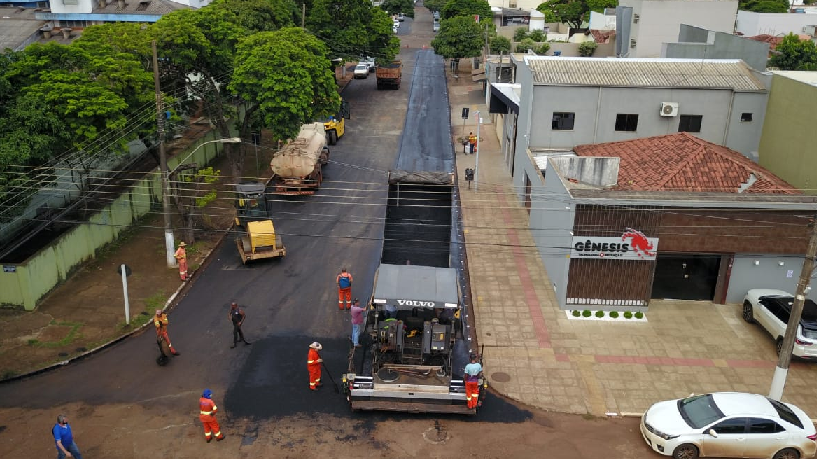 Obras do Governo do Estado passam de R$ 1 bilhão em Dourados Obras do Governo do Estado passam de R$ 1 bilhão em Dourados