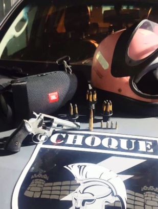 Ladrões roubam picape na capital e acabam presos por equipe do Batalhão de Choque