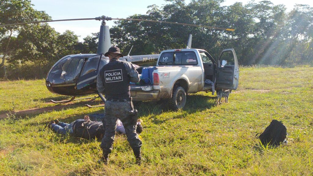 Aeronave carregada com cerca de 200 quilos de cocaína é apreendida em cidade de MS Aeronave carregada com cerca de 200 quilos de cocaína é apreendida em cidade de MS