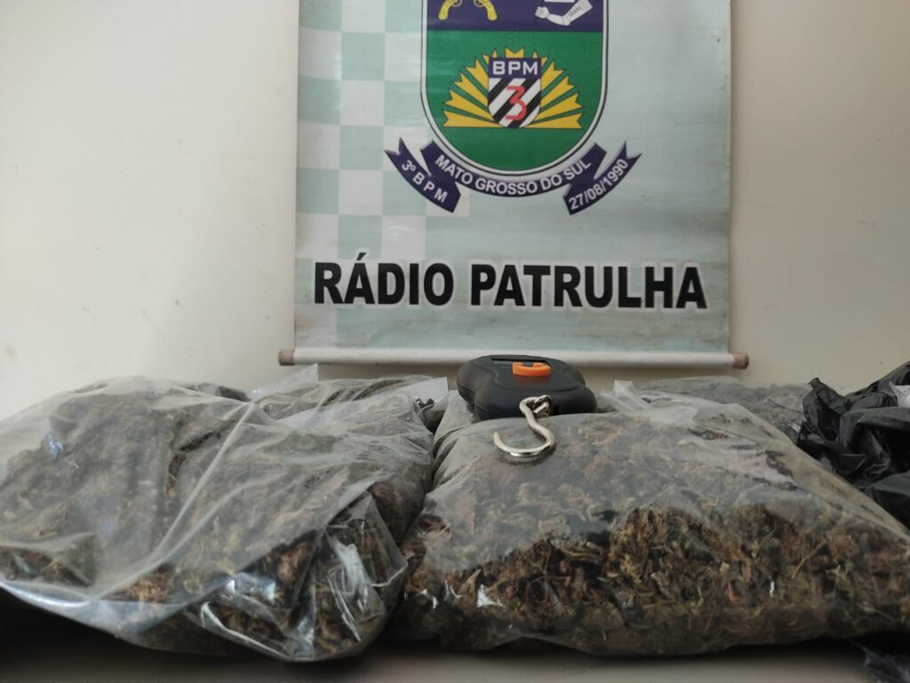 Vitima de Covid deixa tristeza e 'herança' a irmã em pacotes de droga Vitima de Covid deixa tristeza e 'herança' a irmã em pacotes de droga