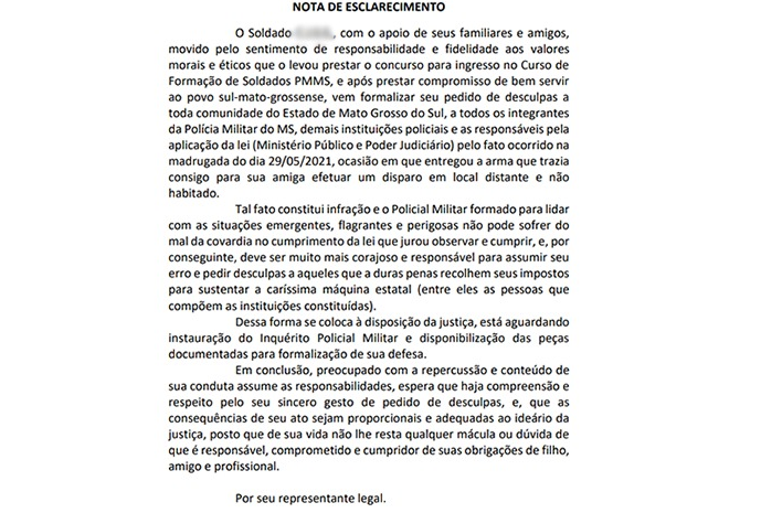 Soldado recém formado da PM pede desculpas após vídeo em que amiga aparece atirando com sua arma