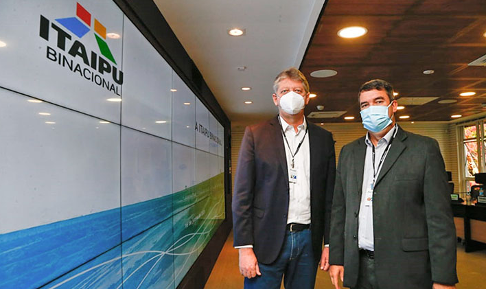 Reinaldo Azambuja propõe projeto com Itaipu para combater assoreamento nos rios Iguatemi e Amambai