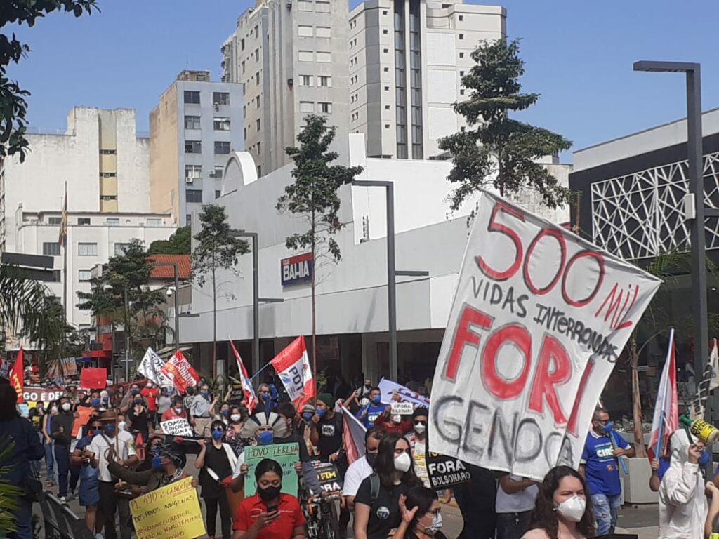 Campo Grande também vai as ruas contra Bolsonaro 'genocida' e por mais vacinas