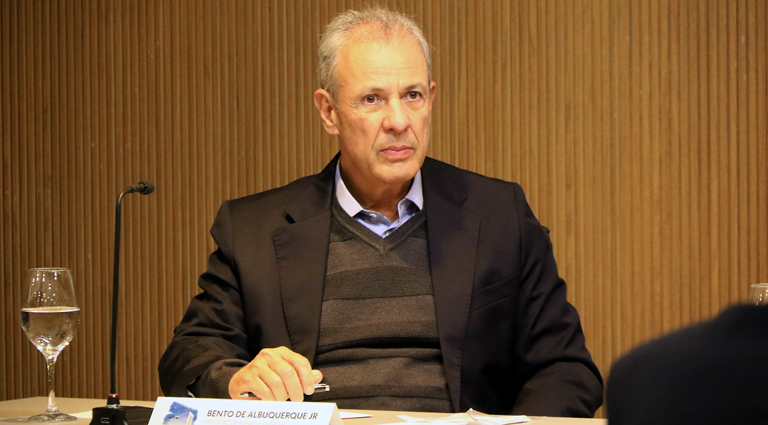 MS é referência nacional em energia renovável, diz ministro de Energia