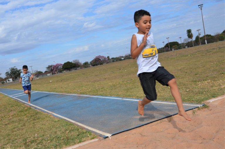 Oficinas de atletismo infantil acontecem no Parque Ayrton Senna