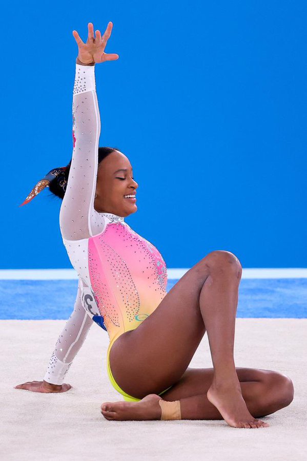 Ganhei muito mais do que só medalhas, diz Rebeca após feitos inéditos