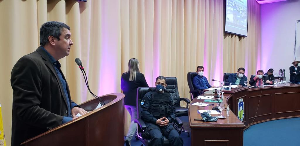 Secretário Riedel anuncia duplicação da Coronel Ponciano em Dourados Secretário Riedel anuncia duplicação da Coronel Ponciano em Dourados