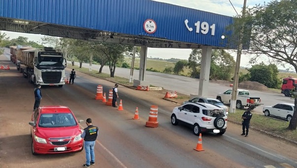 Mês de julho teve 40 autuações por transporte ilegal de passageiros em MS Mês de julho teve 40 autuações por transporte ilegal de passageiros em MS