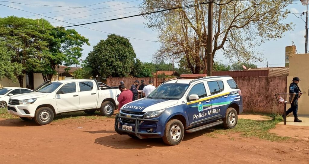 PM frustra fuga de veículo carregado com mais de uma tonelada de maconha na fronteira