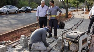 Obra de revitalização do Parque dos Poderes é vistoriada pelo governador