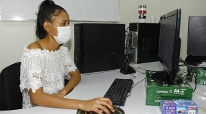 Aluna conta com Vale Universidade para realizar sonho de ser juíza