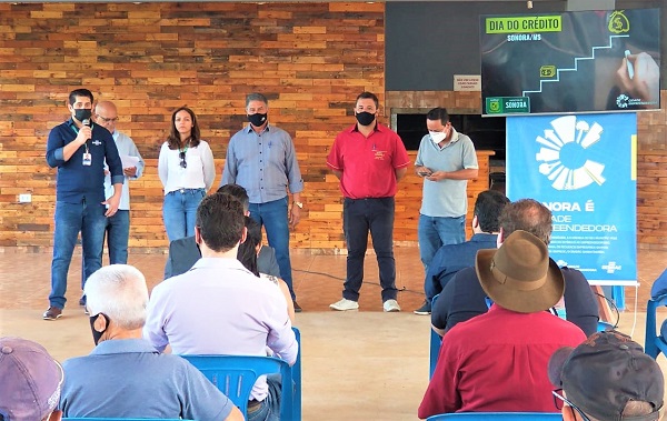 Empreendedores de Sonora participam de Dia do Crédito