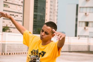 Rap de RCR e o samba rock de Original Stabile são as atrações do Som da Concha neste sábado